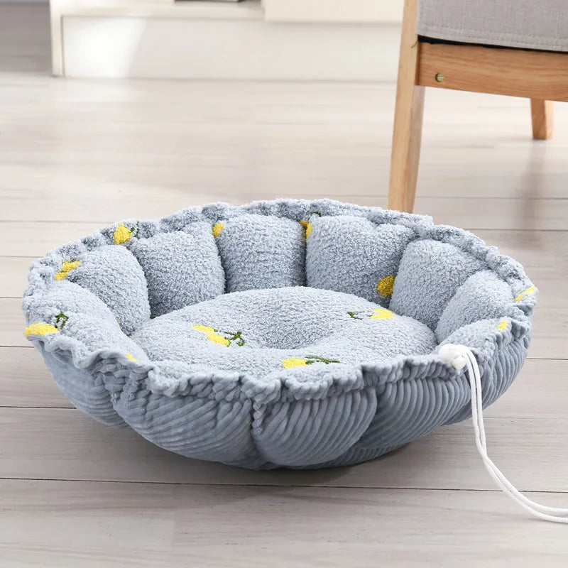 Premium Adjustable Cloud Velvet Cat and Dog Nest - Dual Purpose Warm Plush Pet Bed in Pumpkin Design