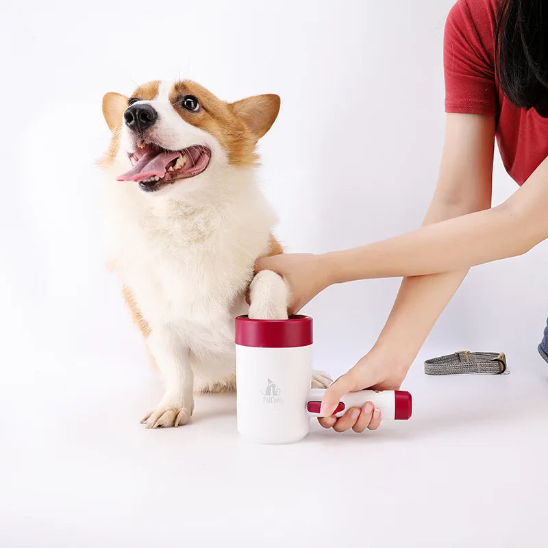 Pet Foot Cleaning Device - Dog and Cat Paw Washing Cup for Efficient Foot Hygiene