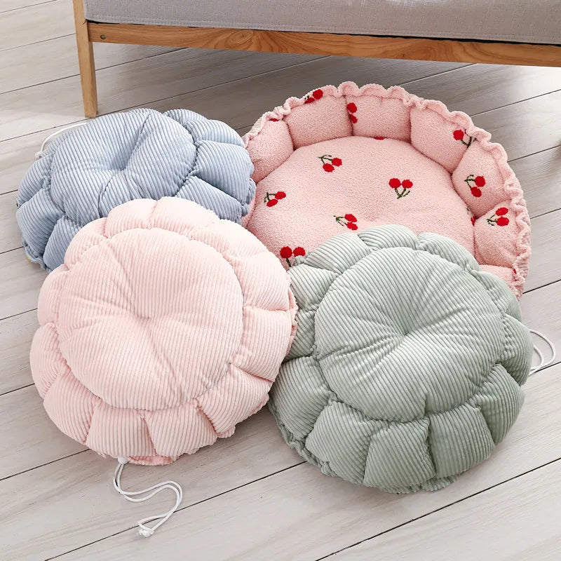 Premium Adjustable Cloud Velvet Cat and Dog Nest - Dual Purpose Warm Plush Pet Bed in Pumpkin Design